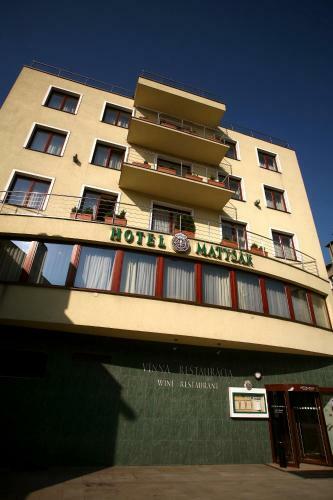 Hotel Maty?�k