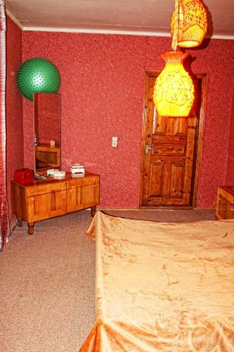 Hostal Mestia Valeris Guesthouse