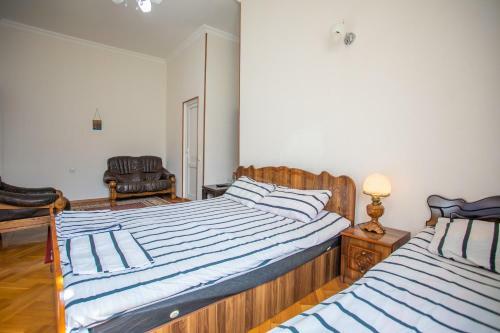 Kutaisi Hotel California