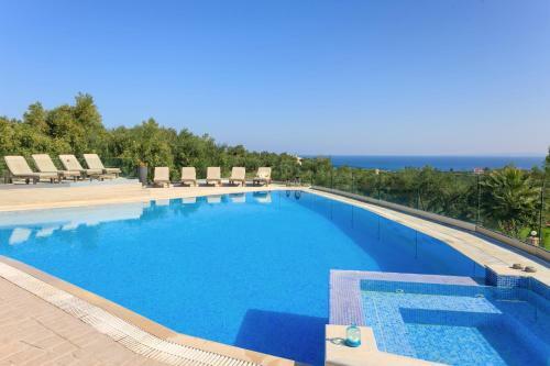 Paliokaliva Apartments And Villas
