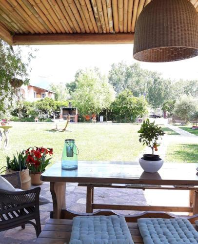 Efi & Sofia Apartments