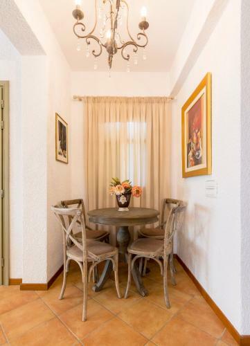 Elaia Villas