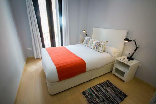 Apartments Holidays 2 Malaga Historic Center