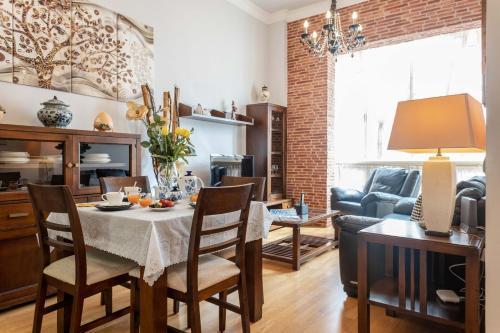 Apartments Holidays 2 Malaga Historic Center