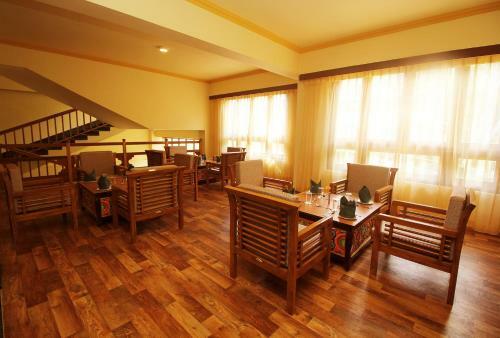 Hotel Tarayana Grand