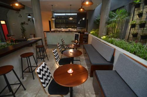 Hostal Naraya House