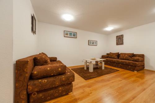 Central Studio And Apartments Pilvax K�z