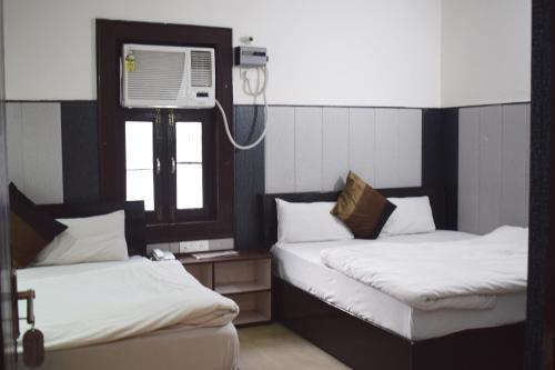 Bed & Breakfast Hotel Thakur Ji