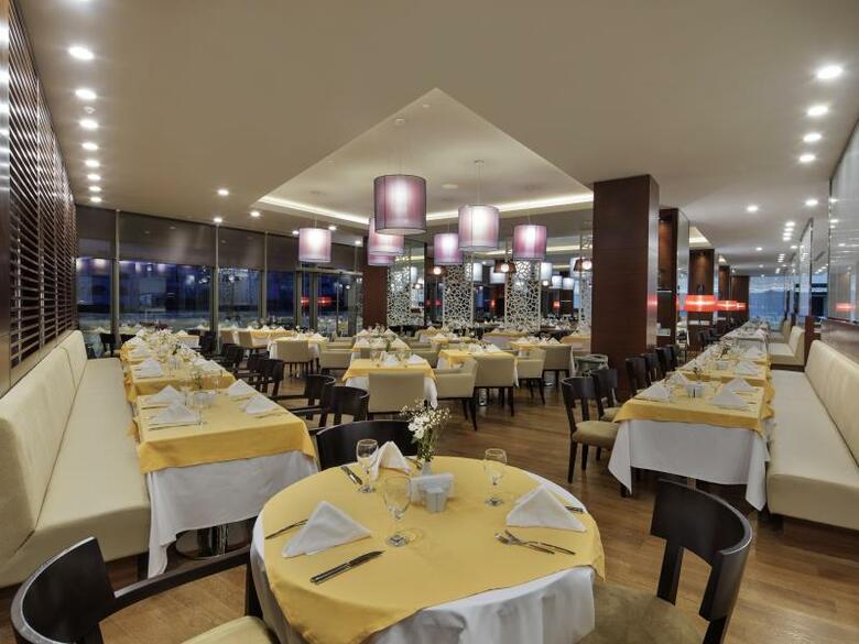 The Sense Deluxe Hotel