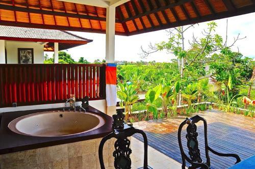 Aqua Octaviana Bali Villa