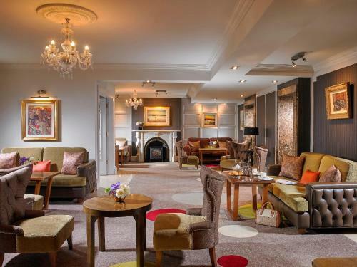 Castlecourt Hotel, Spa & Leisure