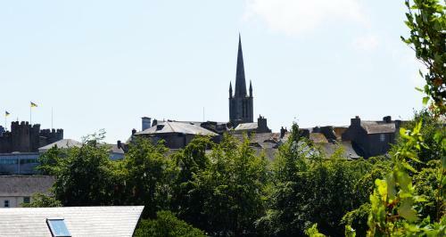 Hotel Slaney Suites