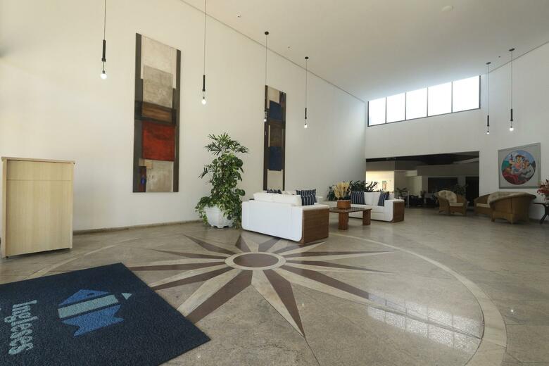 Ingleses Praia Hotel