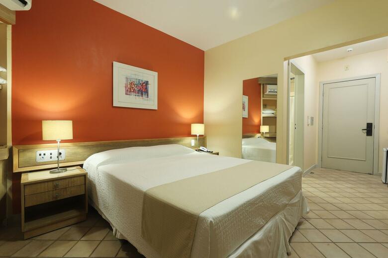 Ingleses Praia Hotel