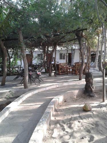 Hotel Jungle Beach Resort