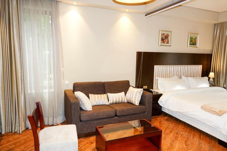 Luxury Dreamland Oasis Apartments