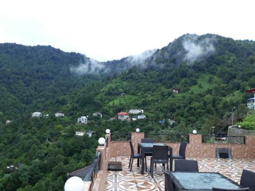 Hostal Guesthouse On Ioane Lazis 1 Ally