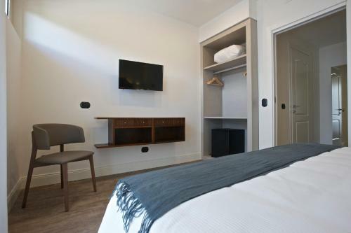 Hostal Al Campanile-aparthotel & Suite