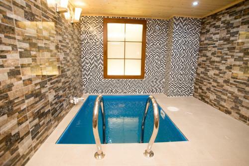 Hotel Grushevy Hospitality Boutique