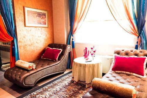 Grand Sapphire Hotel