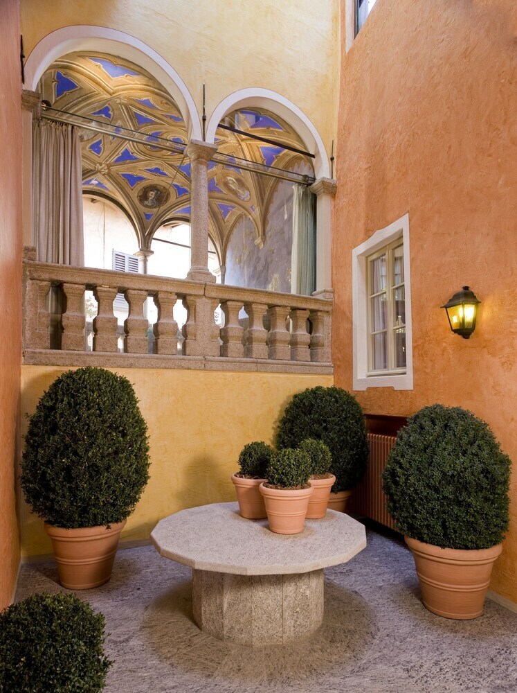 Hotel Pironi