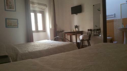 Ada's B&B