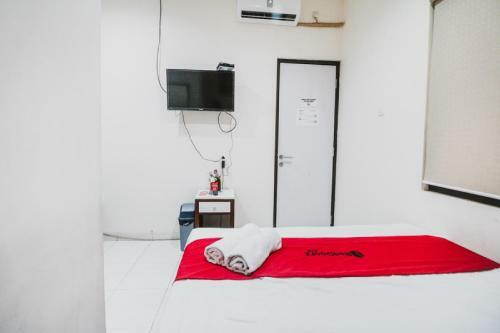 Hostal Reddoorz @ Mayjen Sungkono