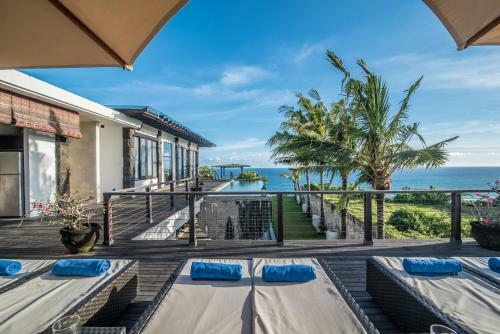 Pandawa Cliff Edge Ocean View Banyu Biru Villa