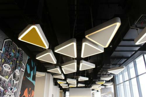 Yello Hotel Harmoni