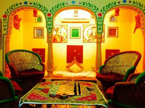 Bed & Breakfast Khandaka Mahal - A Heritage Hotel