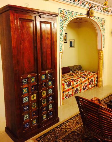 Bed & Breakfast Khandaka Mahal - A Heritage Hotel