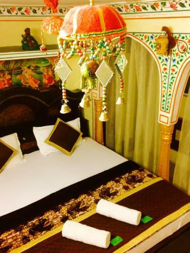Bed & Breakfast Khandaka Mahal - A Heritage Hotel