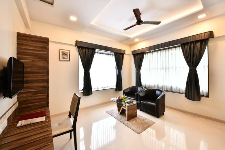 Hotel Vits Sagar Plaza, Pune Chakan