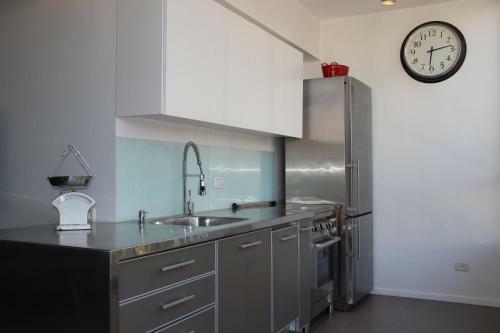 Designer's Apartments Near The Beach