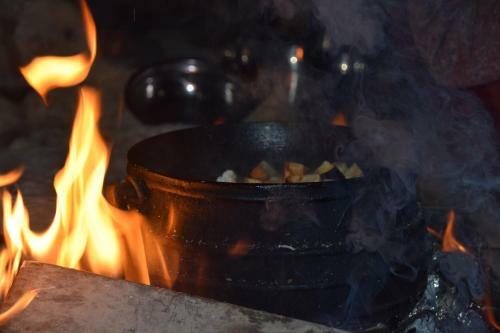 Me'ever Hostel