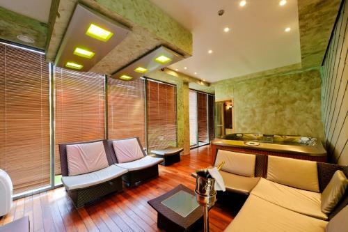 Boutique Hotel Smil?i? Vilos