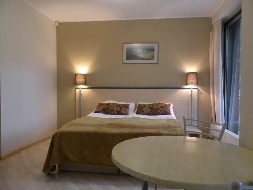 Hostal Holiday Home Lin?ja