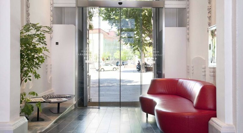 Hotel Petit Palace Santa Barbara