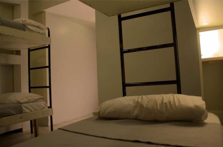 Hostal Florida Suites