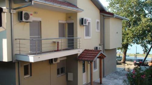 Hostal Kn Studio