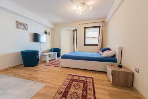 Golden Pearl Apartments