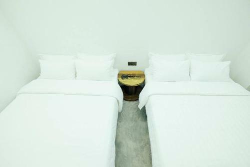 White Loft Hotel
