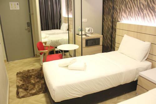 Worldview Grand Hotel