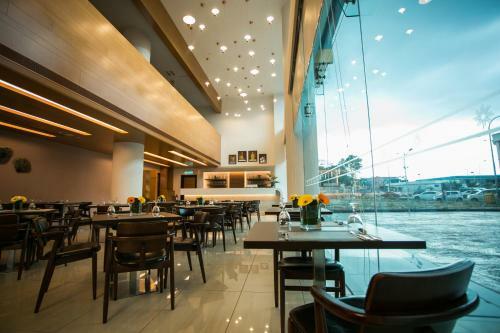 V8 Hotel Johor Bahru