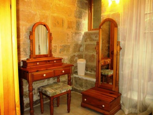 19th Century Apartment