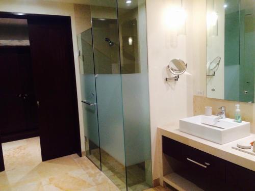 Apartamento Los Veneros Beachfront Luxury Residences