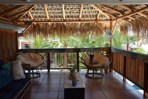 Hostal Leo's Baja Oasis
