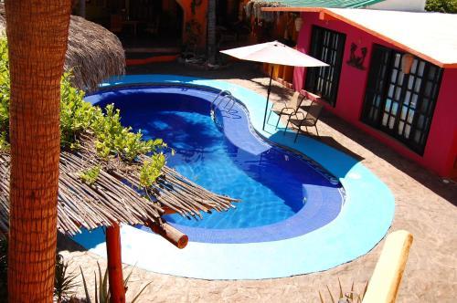 Hostal Leo's Baja Oasis