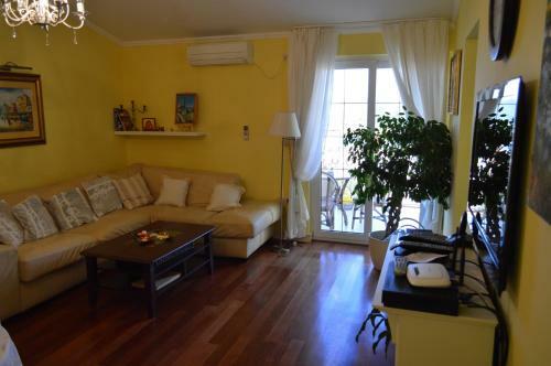 Apartment On Sremskog Fronta