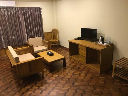 Hotel H Valley Yangon